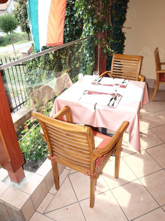 Bed and Breakfast Angela Panzio Berettyóújfalu Esterno foto